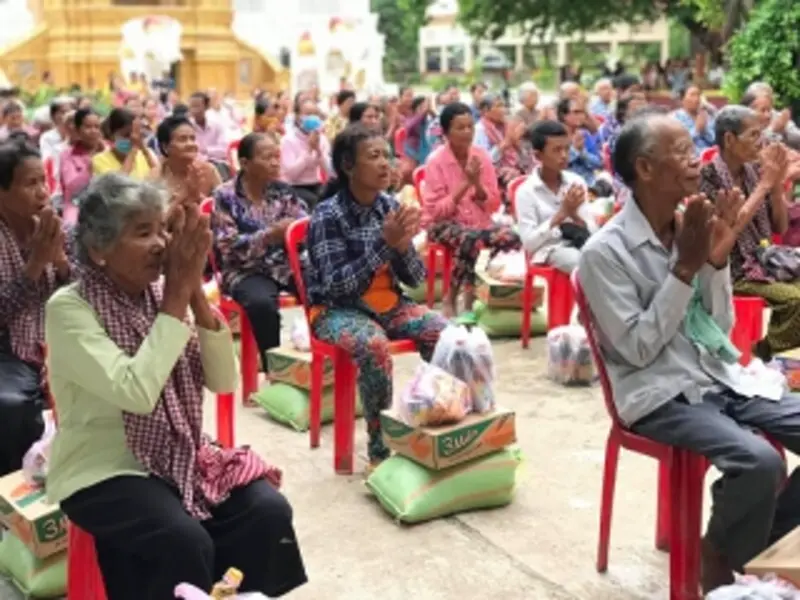 DONATION OF ESSENTIAL FOOD ITEMS TO FLOOD VICTIMS 1