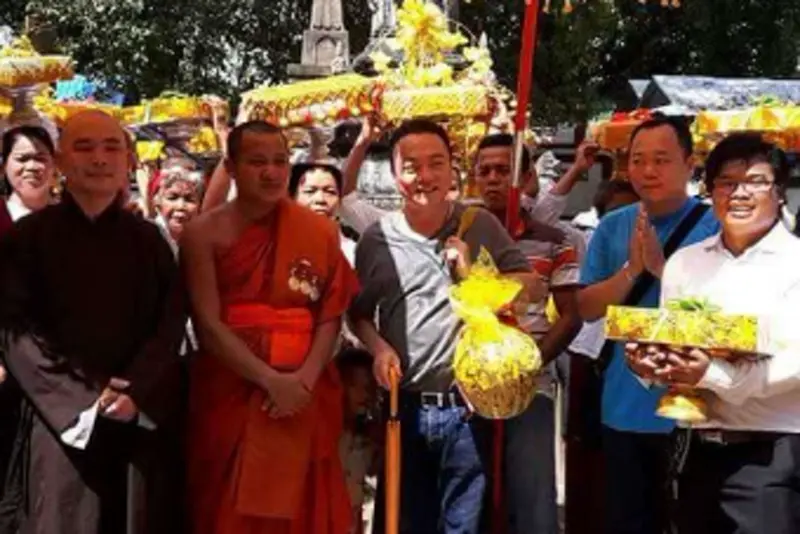 FINANCING THE CONSTRUCTION OF A NEW BUDDHIST SCHOOL 1